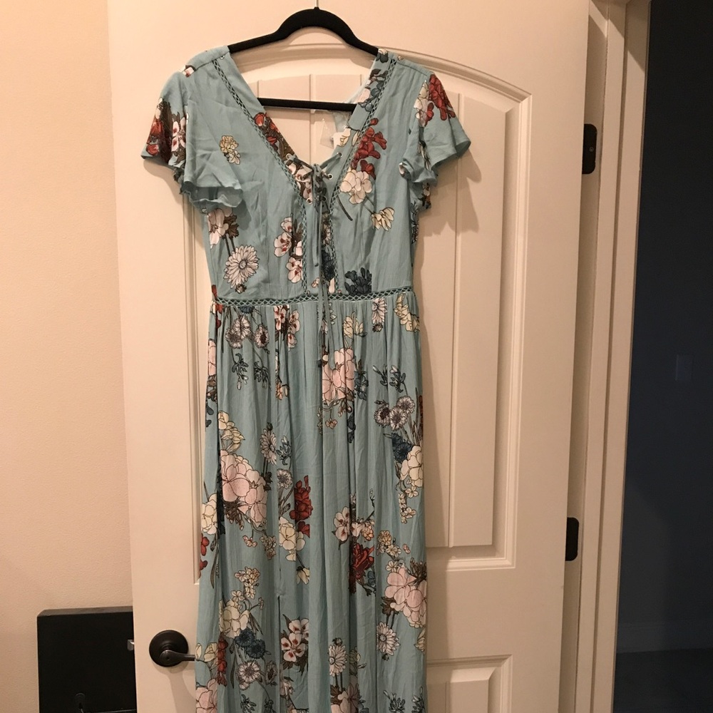 BNWT Blue floral maxi dress